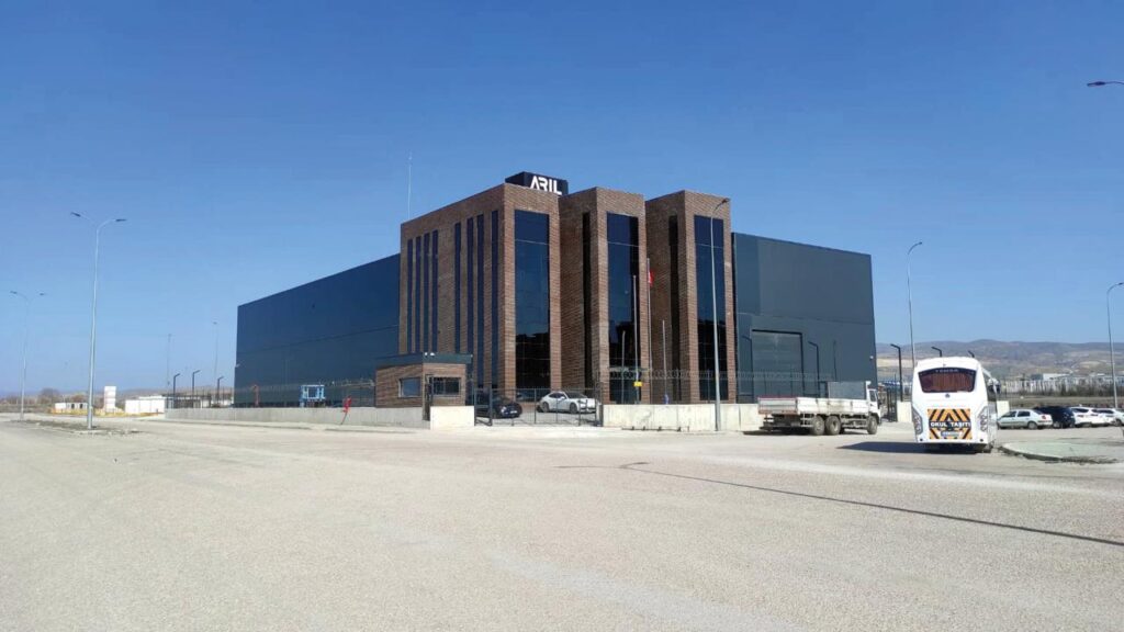 ARİL